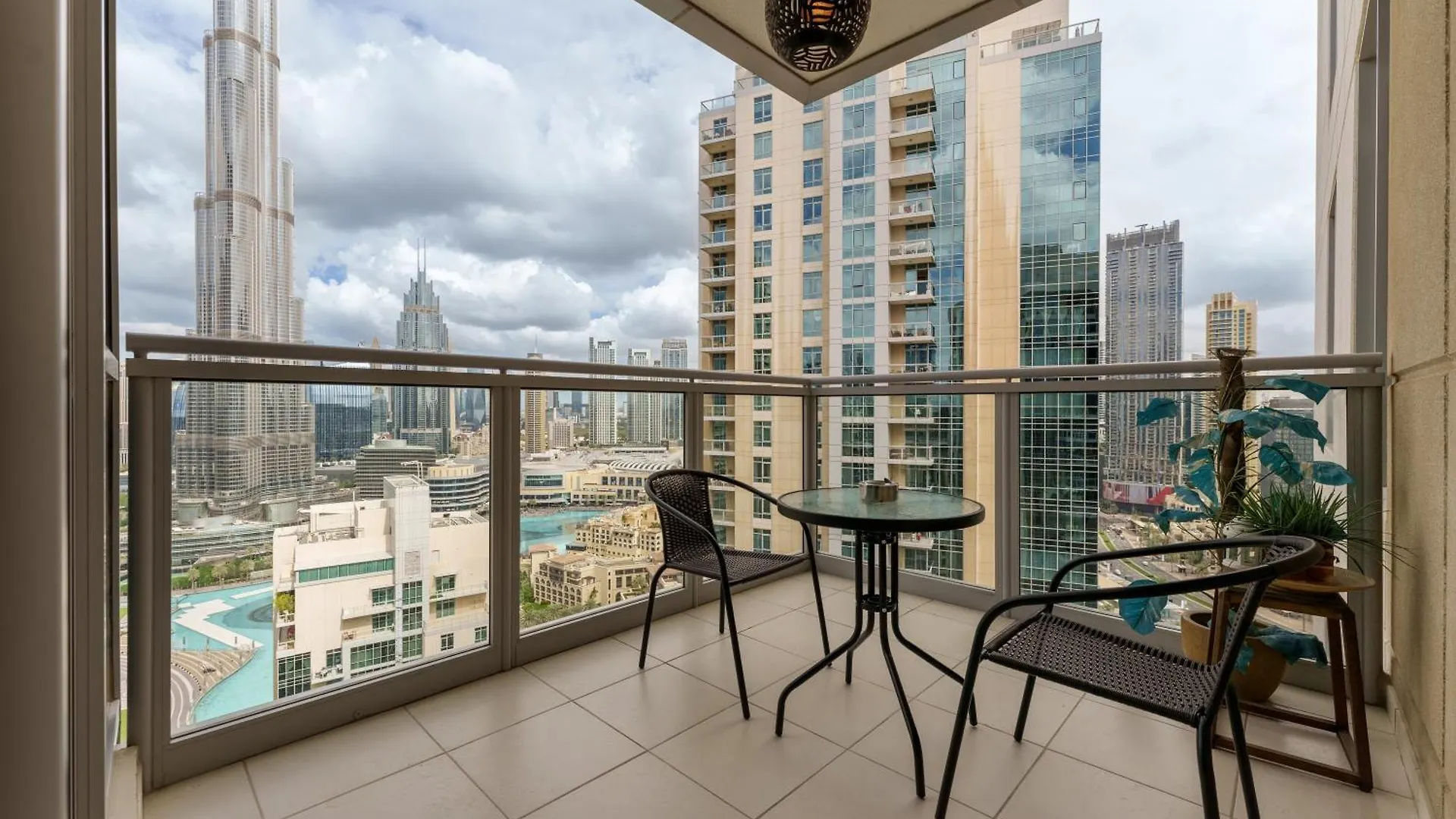 Maison Privee - Exclusive Apt W/ Direct Burj Khalifa Views location